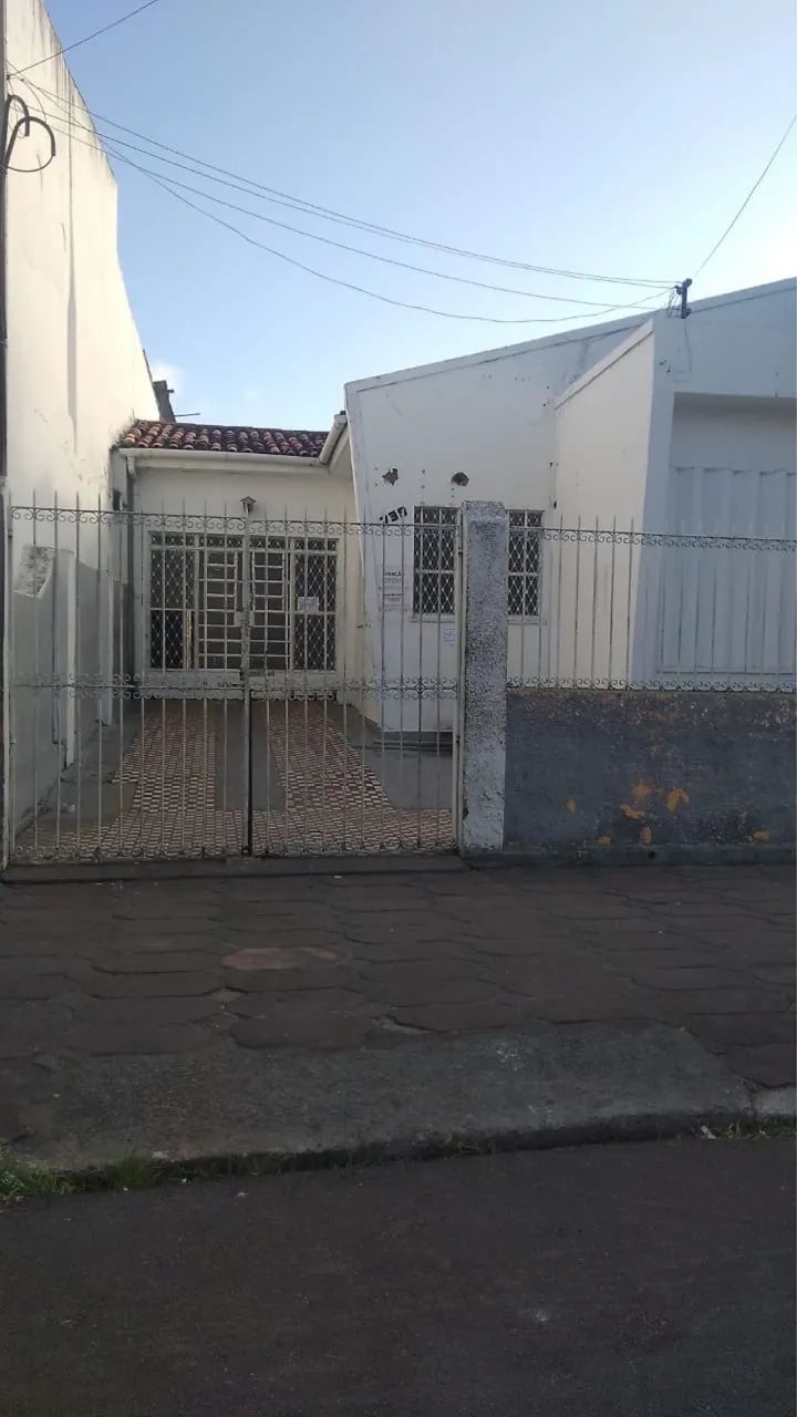 ALUGO!! COMERCIO OU RESIDÊNCIA!! FORMOSA 739!! VALOR: 2.700,00 - Foto 2