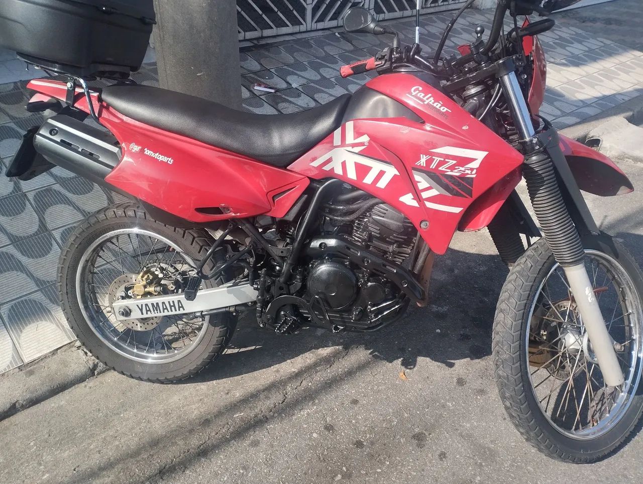 XTZ Lander 250.