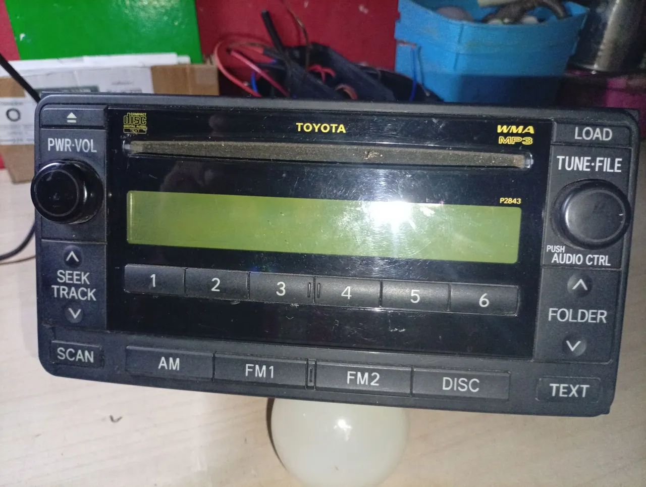 Rádio original da Toyota