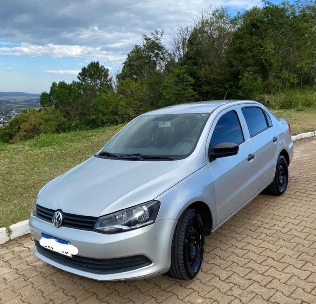 Volkswagen Voyage 2016