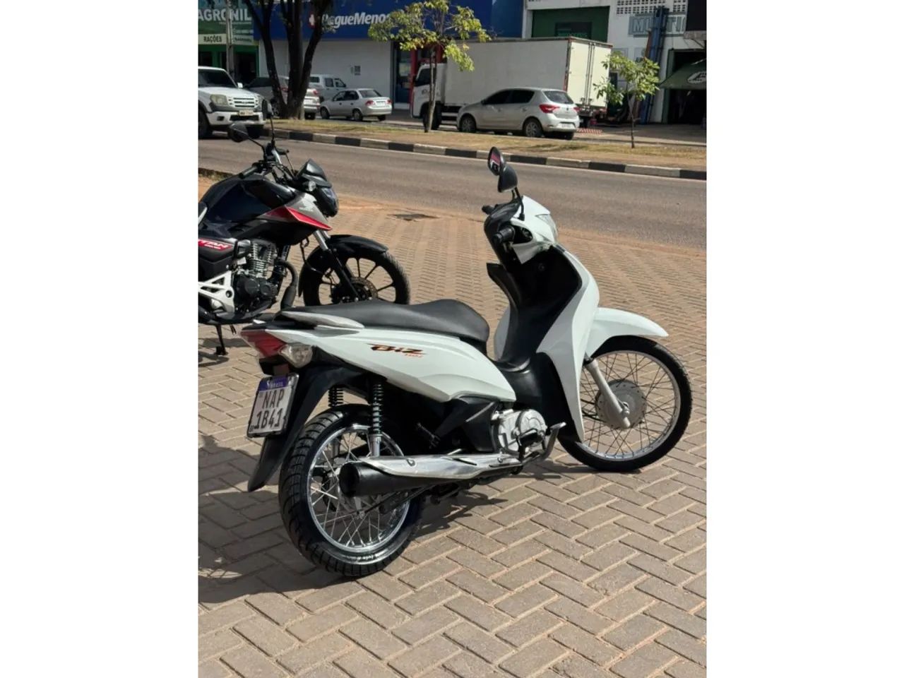 Honda Biz 110i 2018 - Foto 4