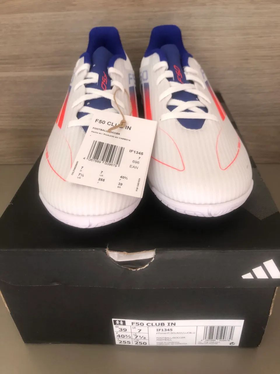 Chuteira Futsal Adidas F50 original nova na caixa - Foto 4