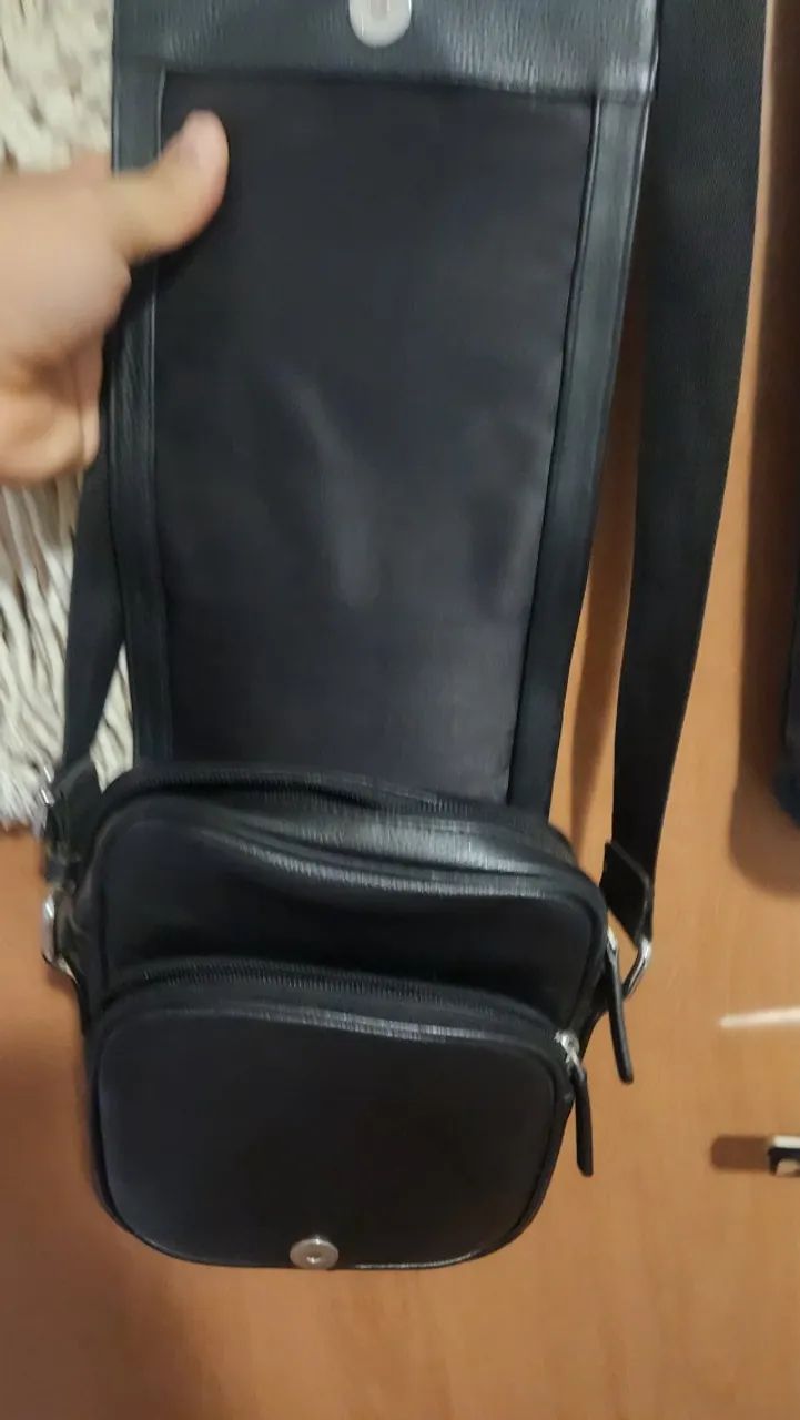 Bolsa de Couro Legitimo - Miguel Bellido - Comprada na Espanha - Foto 2