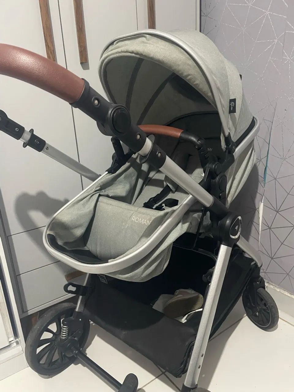 Carrinho de bebê romazzo  - Foto 2