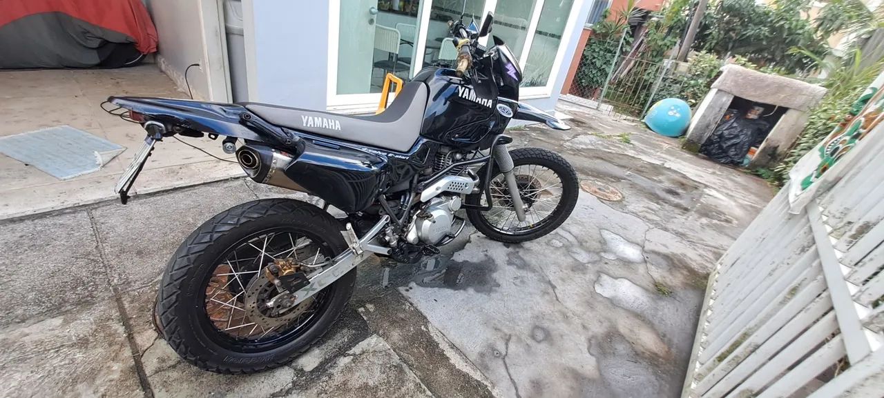 XT600e 2004 