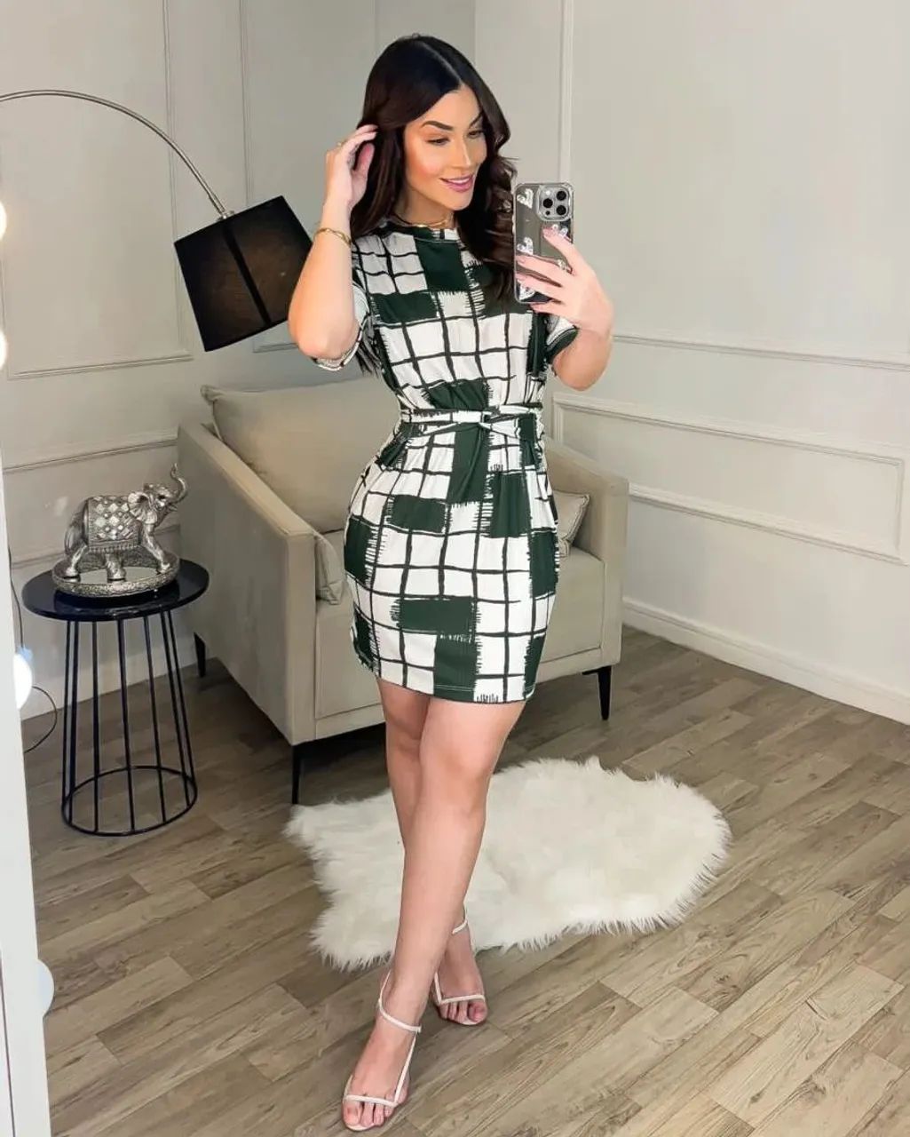 Vestido quadriculado NOVO