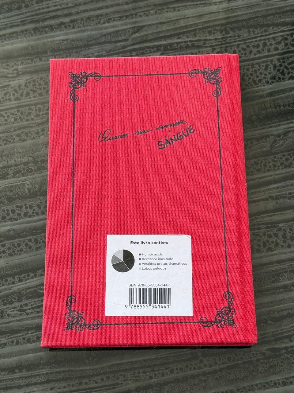 Livro Mordida da Sarah Andersen - Foto 2