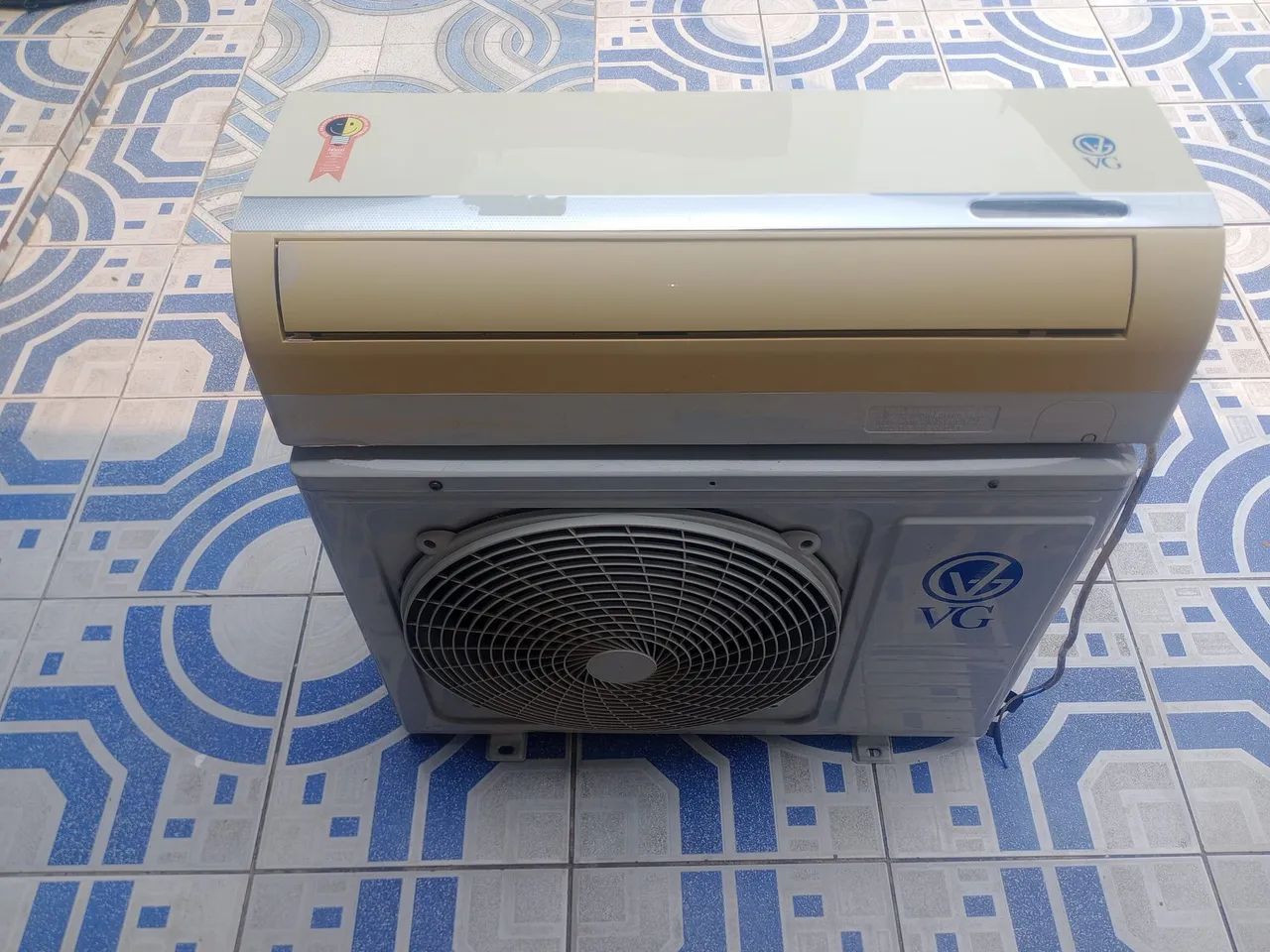 Vendo Split 12000 BTUs VG - Foto 3