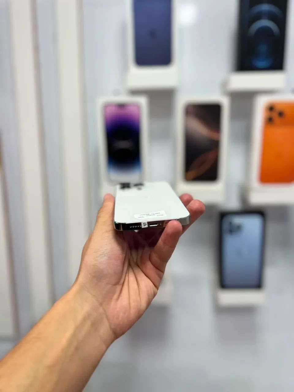 iPhone 13 Pro - 256GB ?2.750,00 - Foto 2
