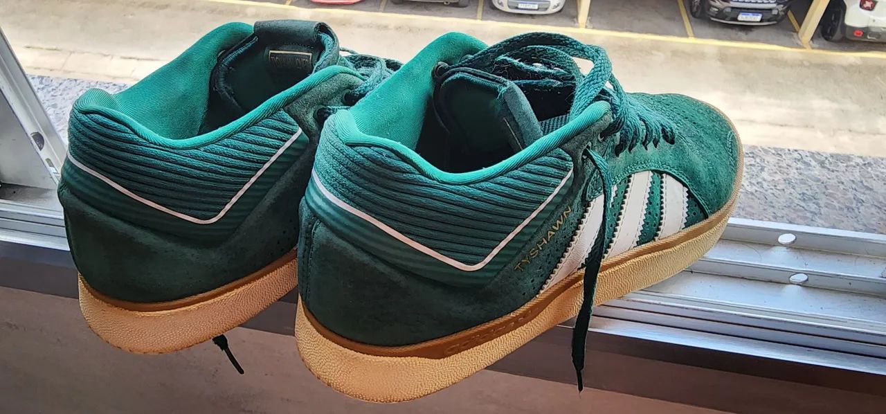 Tênis Adidas Tyshawn Green - Foto 2