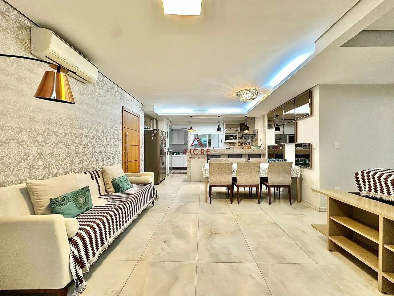 Apartamento com 3 Quartos à Venda, 165m² - Foto 4