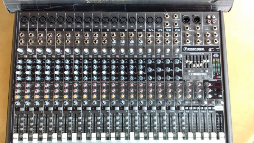 Mesa Mackie ProFX22 - Foto 4