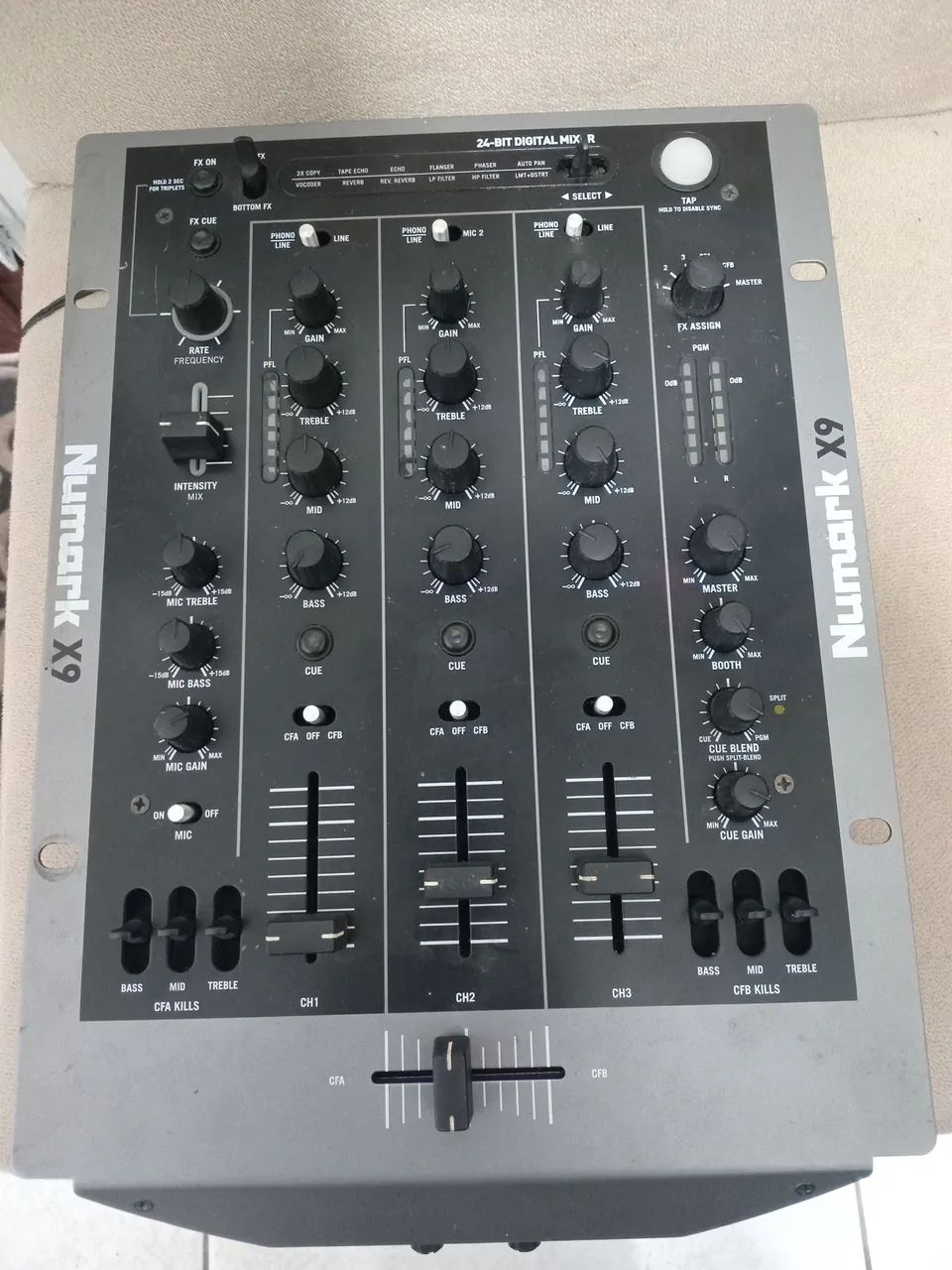 Mixer Numark X9 (Sucata)
