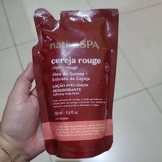 Hidratante + Mais refil cereja rouge ? - Foto 3