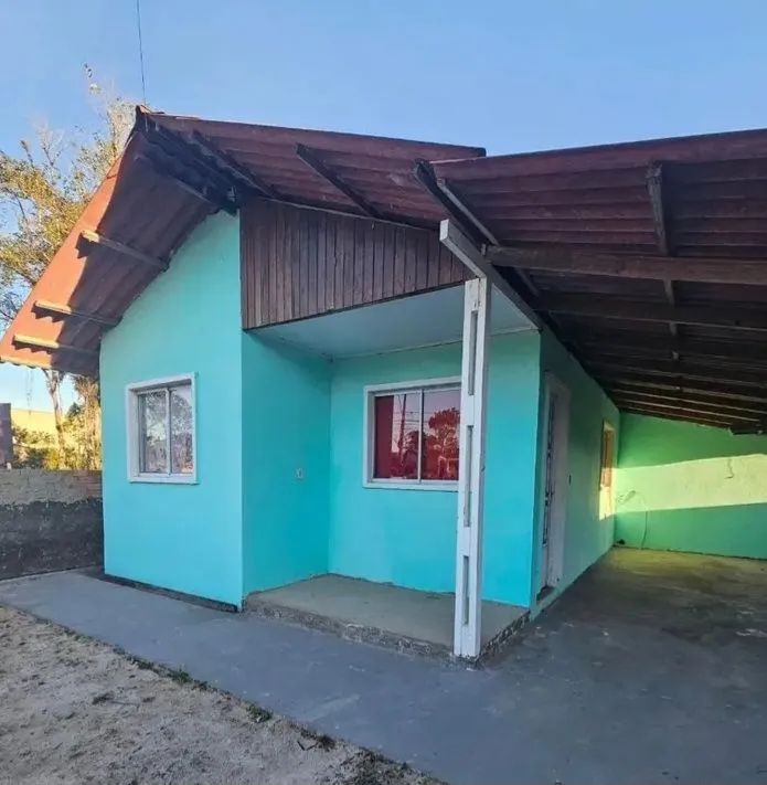 Vende-se casa com urgência em outeiro 