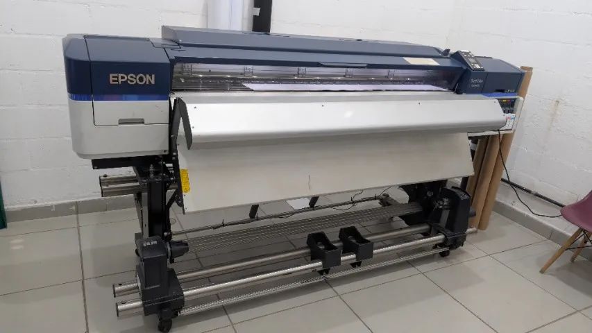 Vendo Impressora Plotter de Grande Formato Epson SureColor S60600 (Duas Cabeças)