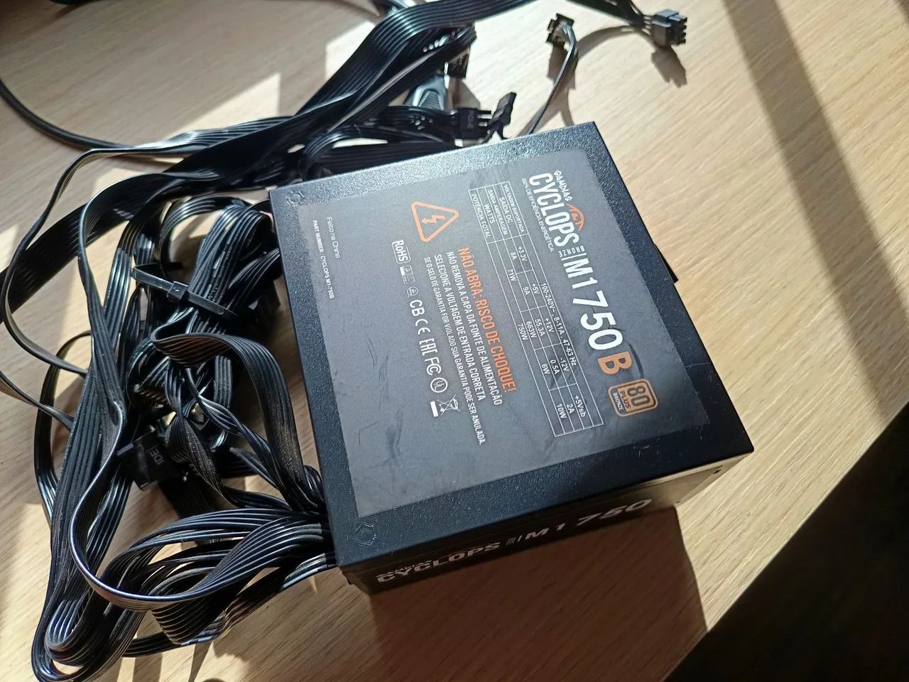 Fonte Gamdias Cyclops 750W - Foto 3