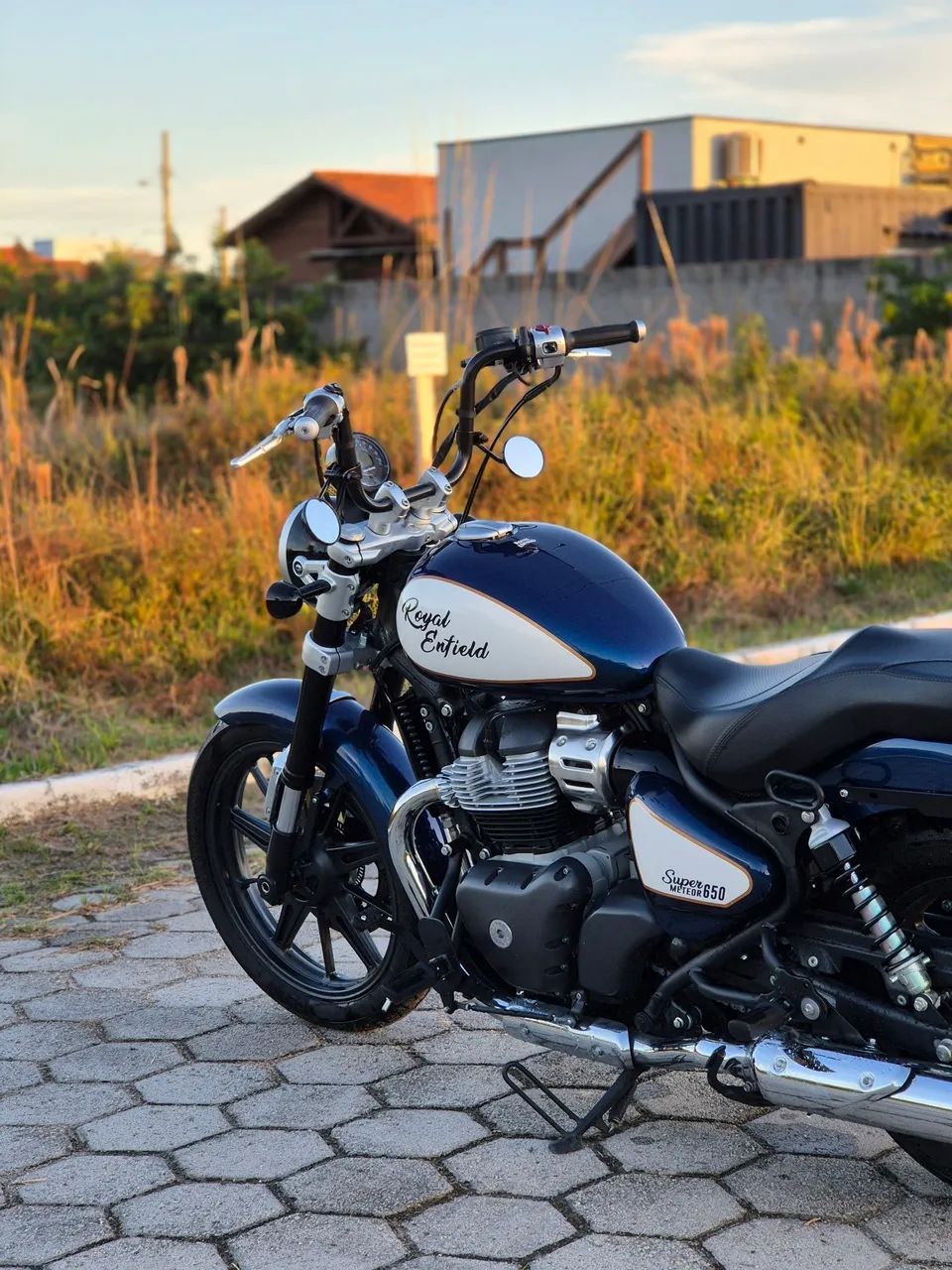 Super Meteor 650 2025 - Foto 4