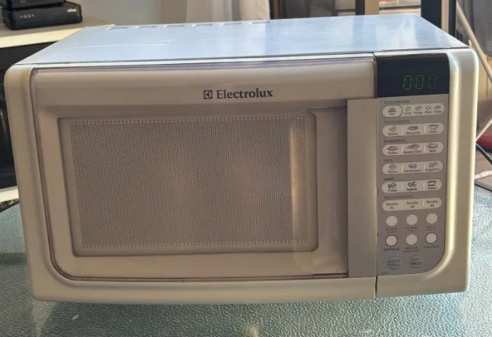 Microondas Eletrolux 31 L 220V