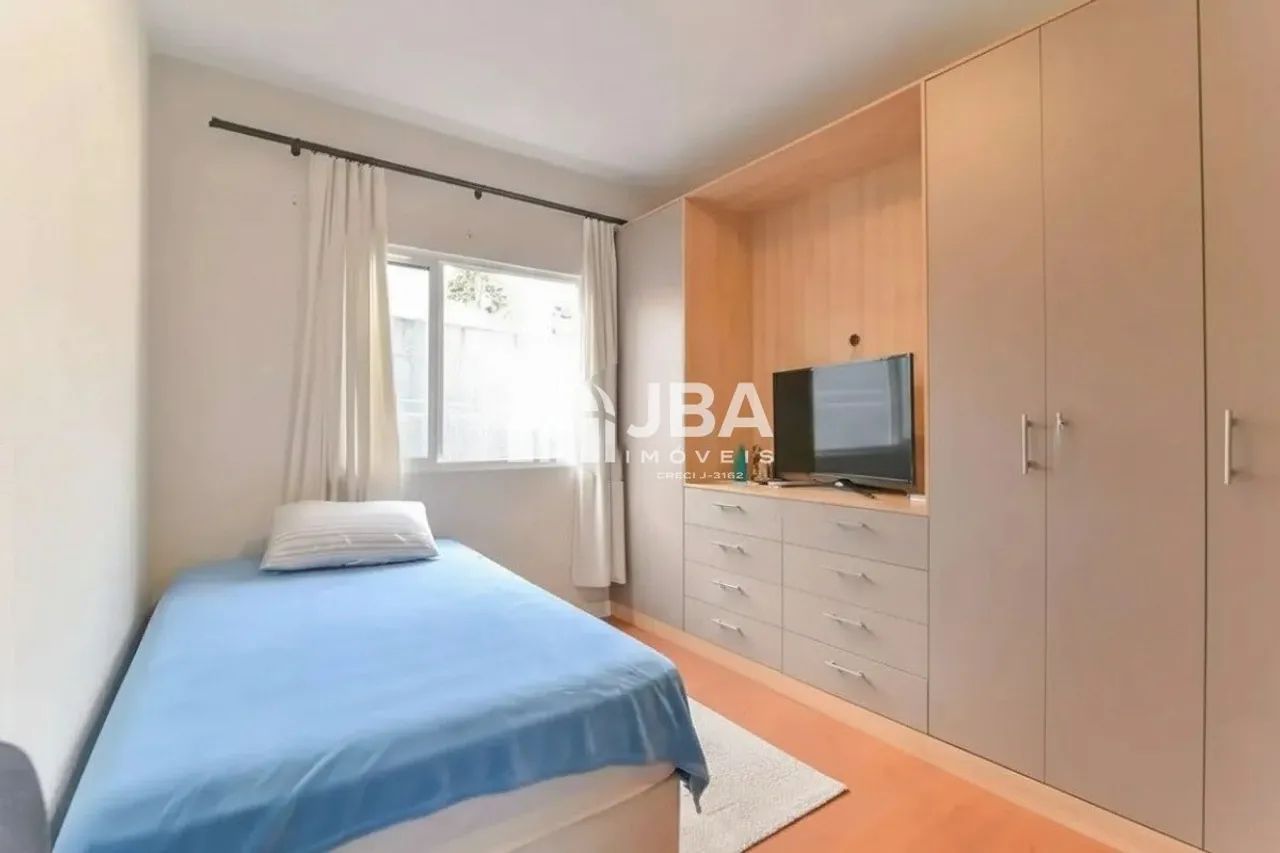 CASA TÉRREA COM MEZANINO E TERRENO. - Foto 3