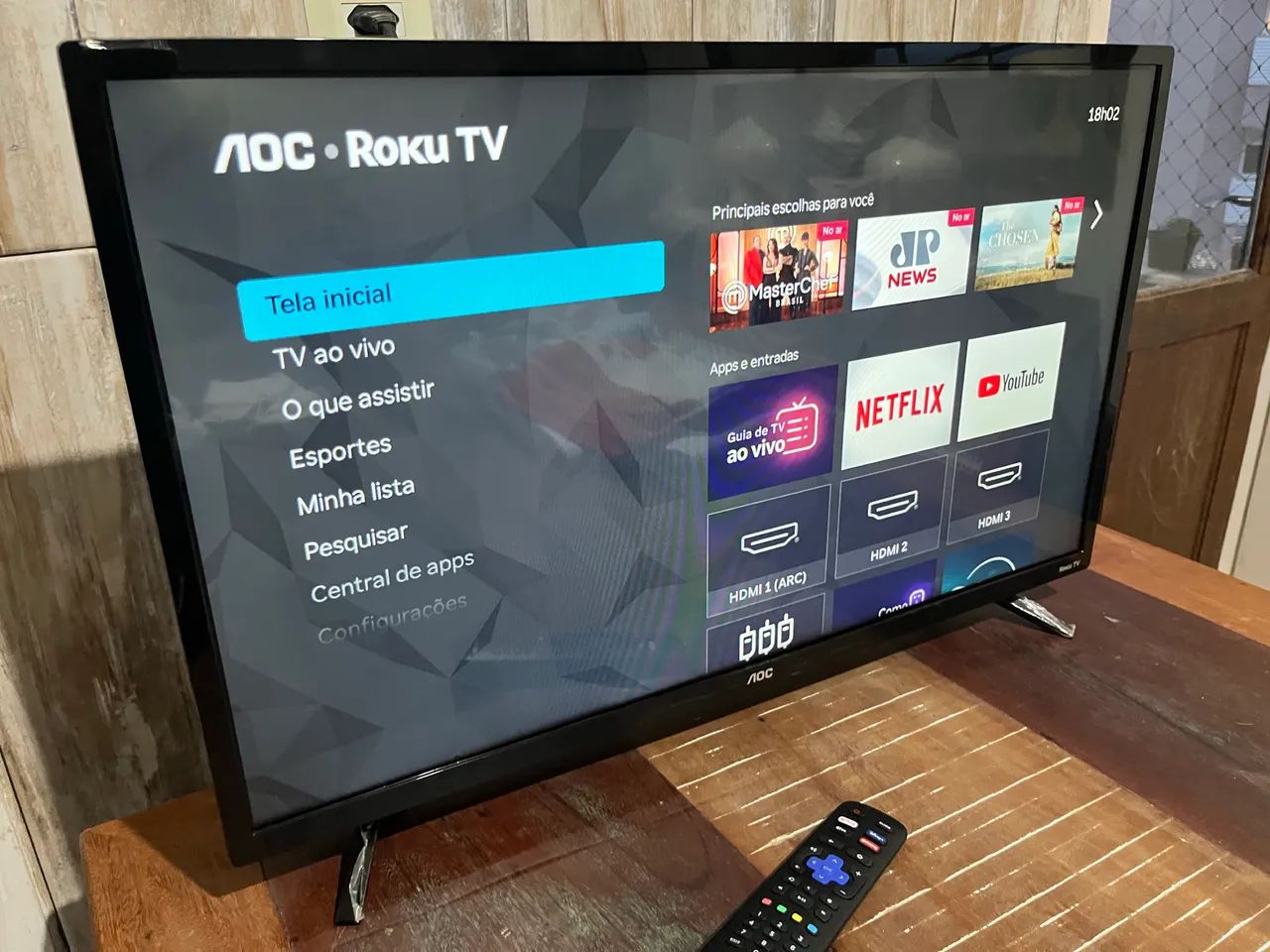 Smart tv AOC 32 pega todos os aplicativos e Spotify  - Foto 4