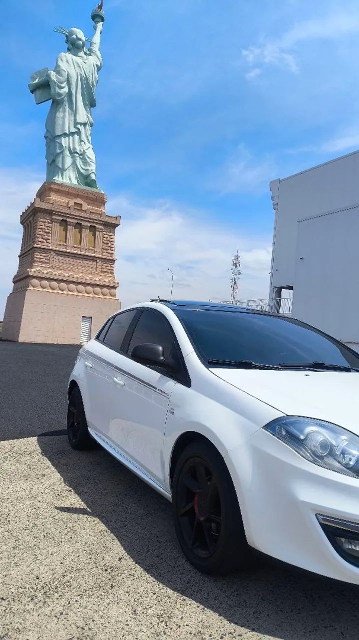 Fiat Bravo Sporting 1.8 Flex 16V 5P 2016 - Foto 2