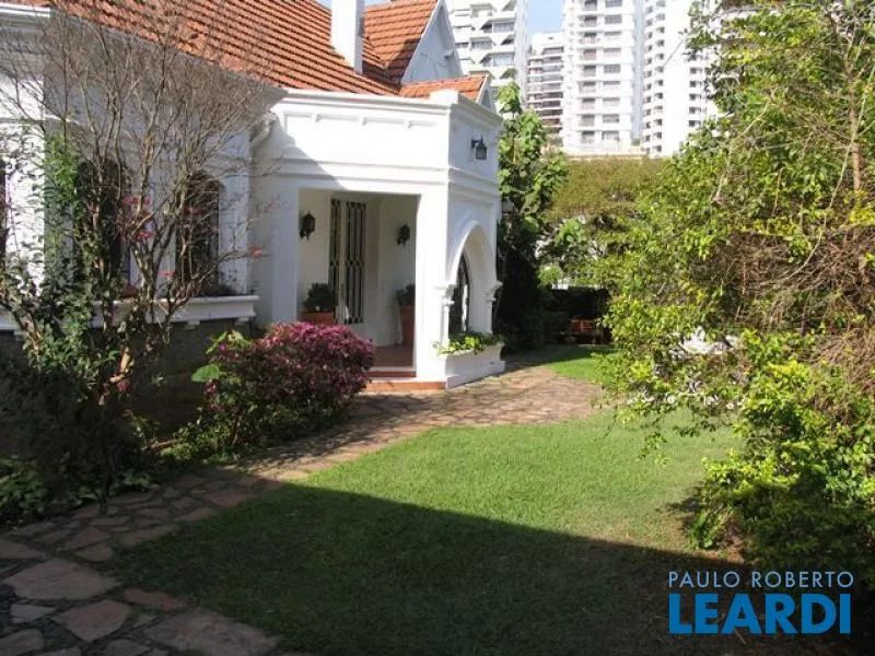 CASA ASSOBRADADA - PACAEMBÚ - SP - Foto 4
