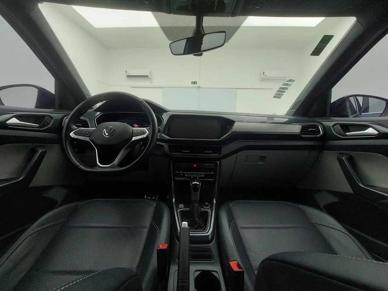 Volkswagen T-Cross Highline 1.4 TSI Flex 16V 5P AUT, foto 15 de 18