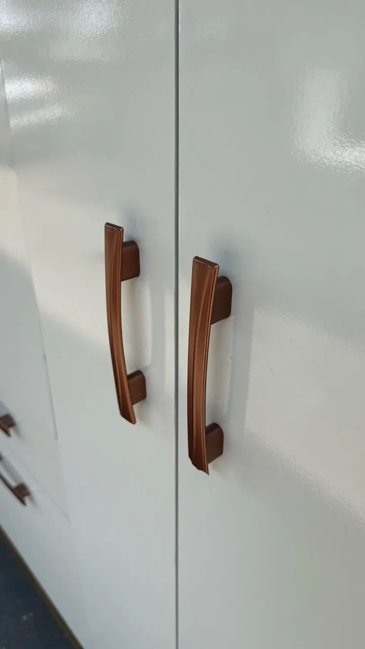 Guarda roupa 6 portas  - Foto 4