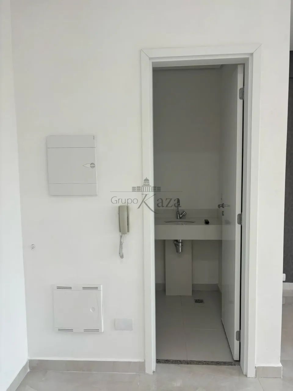 Oportunidade - Sala Comercial - Edifício Downtown Offices & Mall - Centro - 24m². - Foto 5