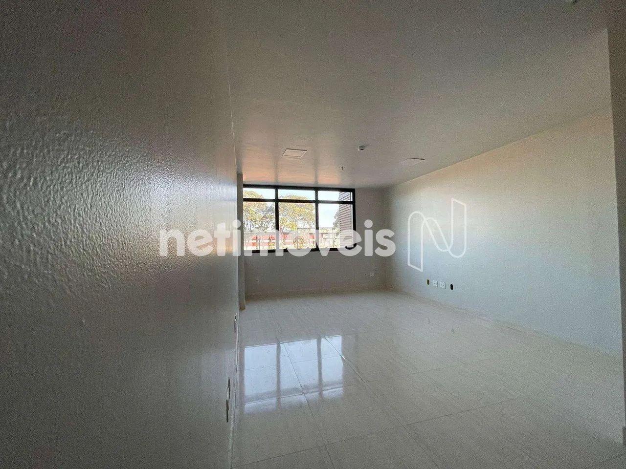 SALA NO EDIFÍCIO BARÃO DO RIO BRANCO - SIG QUADRA 1 - Foto 2