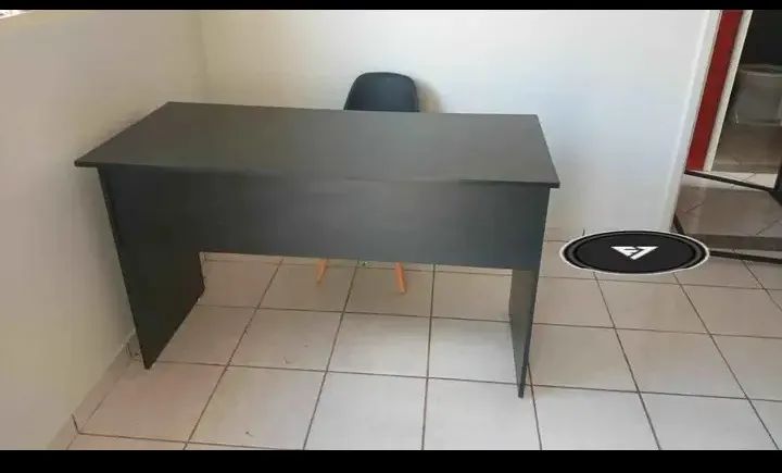 MESA CM 2 GAVETAS MDF NOVO 