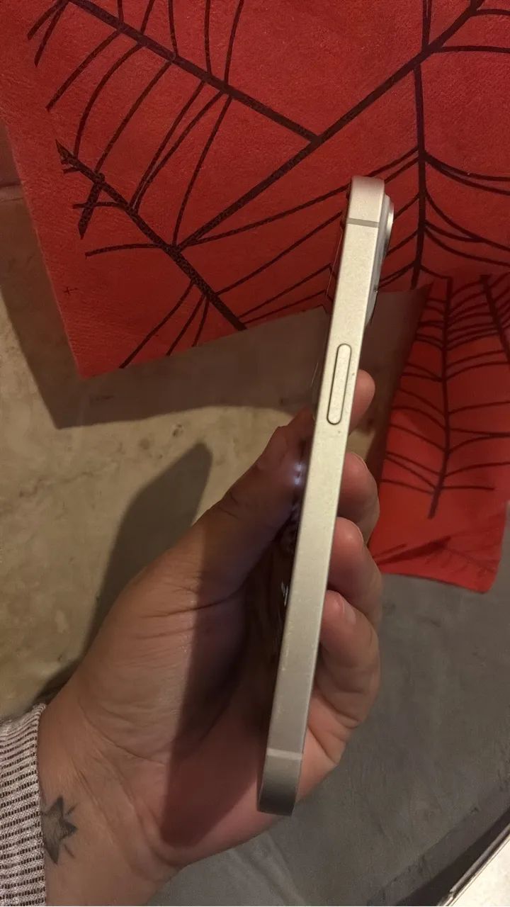 iPhone 14  - Foto 2