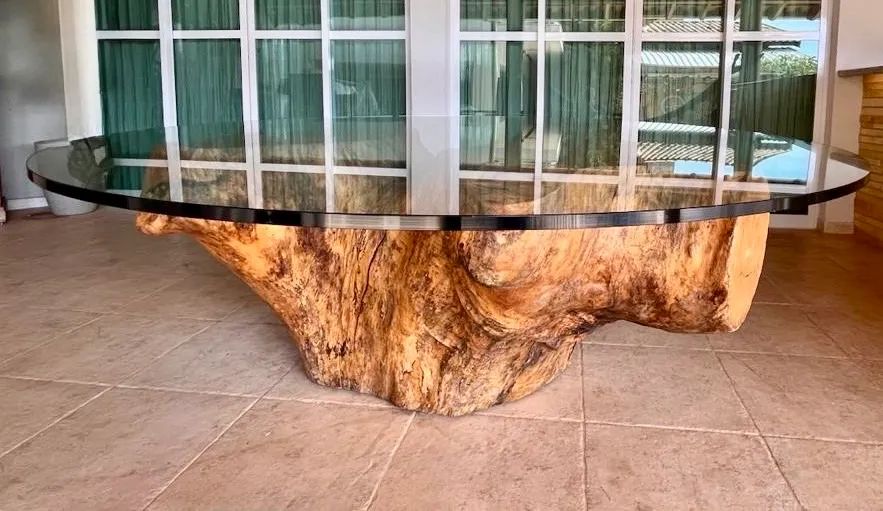 Mesa tronco tampo vidro 10 lugares - Foto 2