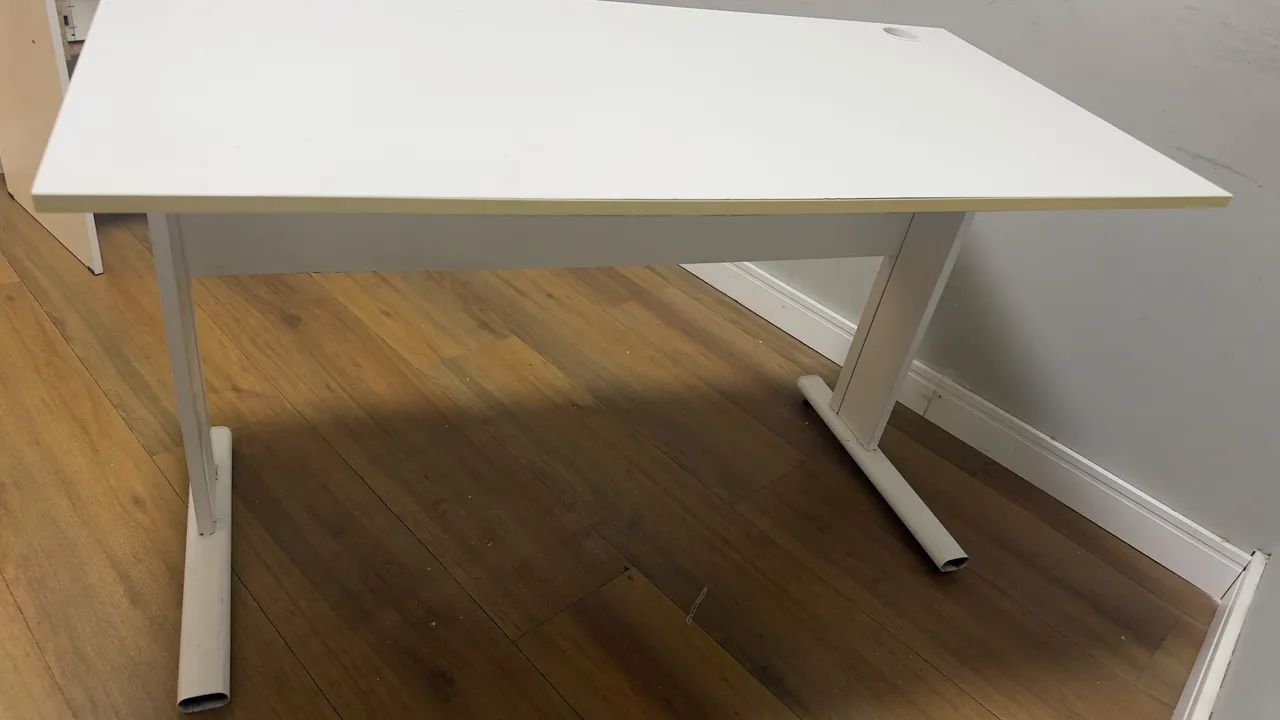 MESA ESCRITÓRIO 