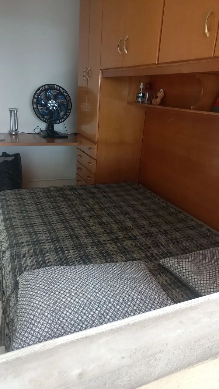 Guarda roupa e cama de casal - Foto 2