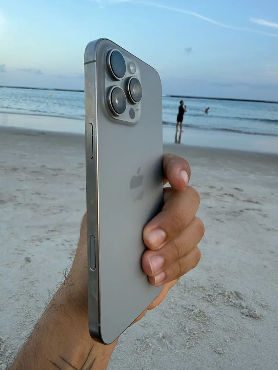 Iphone 16 pro max 256 Gb - Foto 4