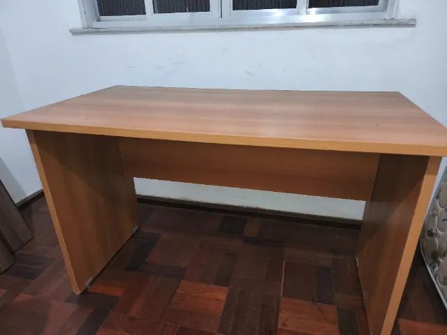 Escrivaninha/mesa de madeira  - Foto 2