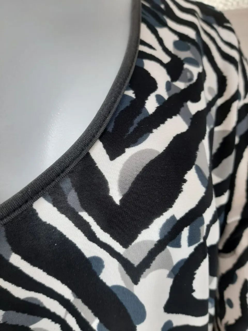Blusa Marisa City Zebra - Foto 4