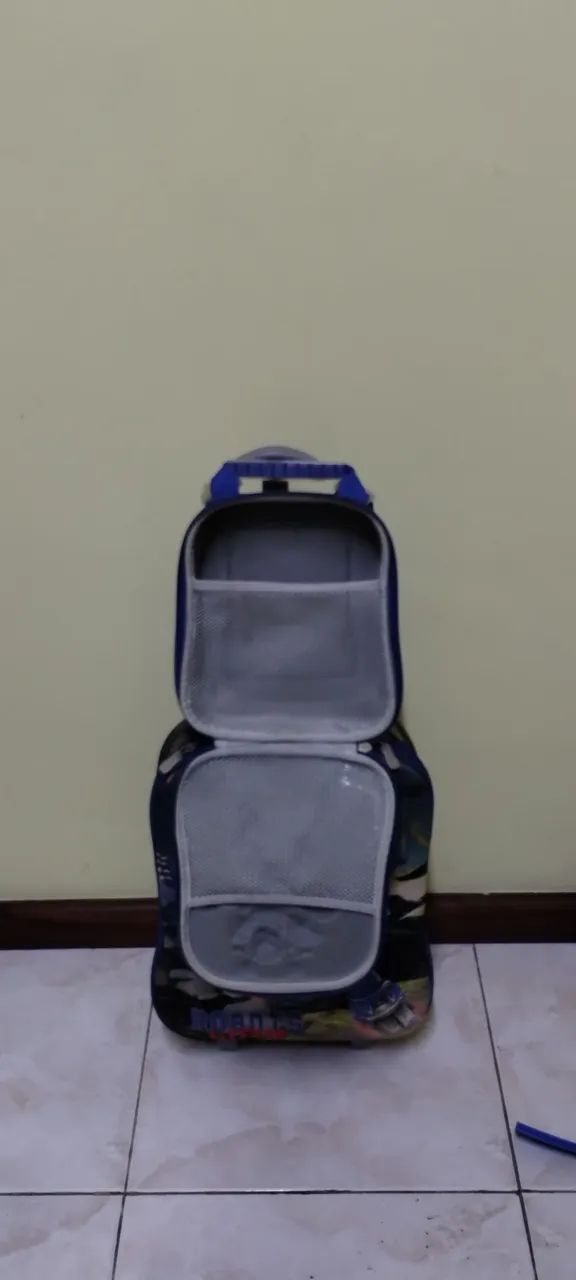 Mochila Transformers de carrinho roda 3D  - Foto 5