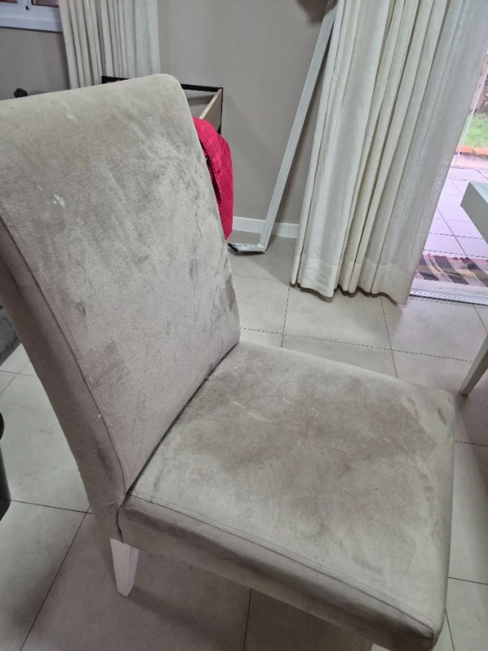 Mesa de jantar 1x40m quadrada com 6 cadeiras  - Foto 5