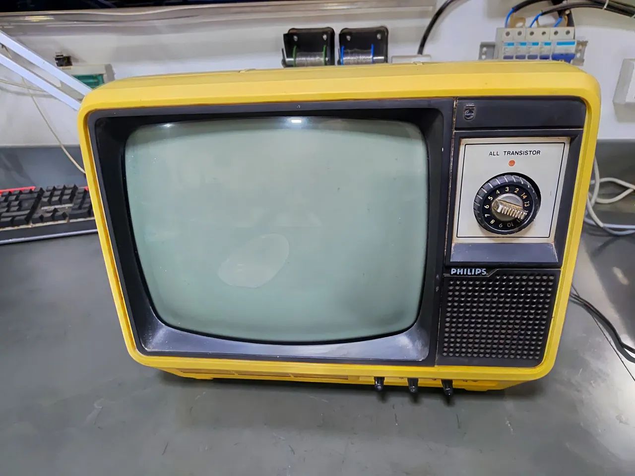 Tv antiga philips tx