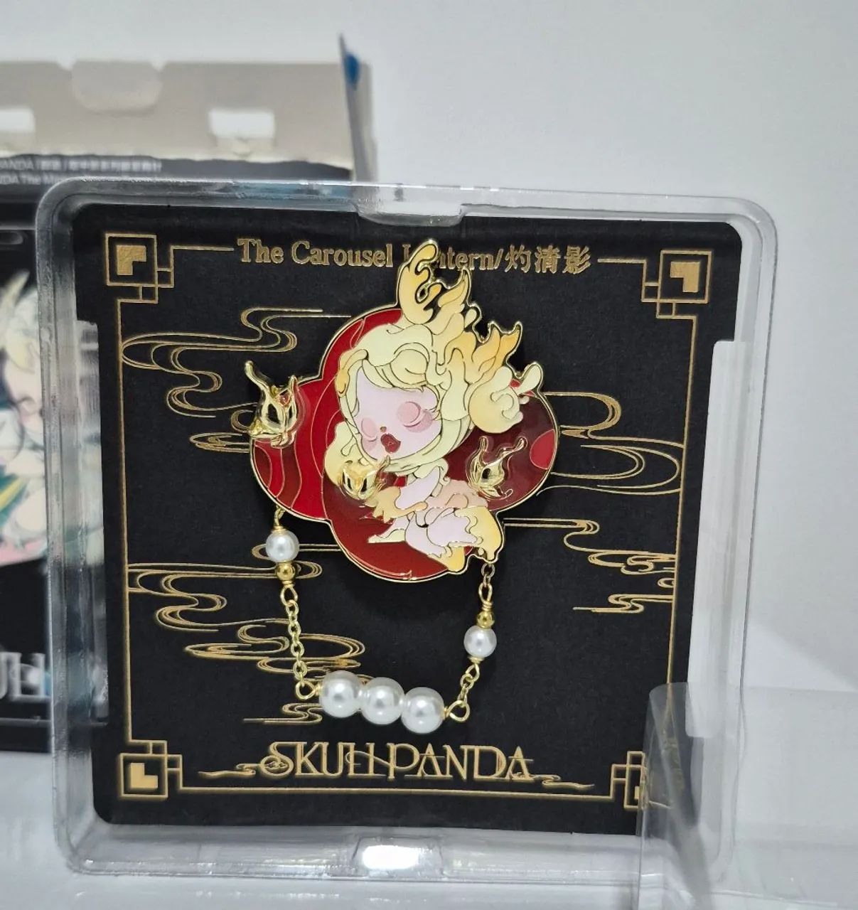 Pop Mart Skullpanda The mirage Pin - The carousel lantern