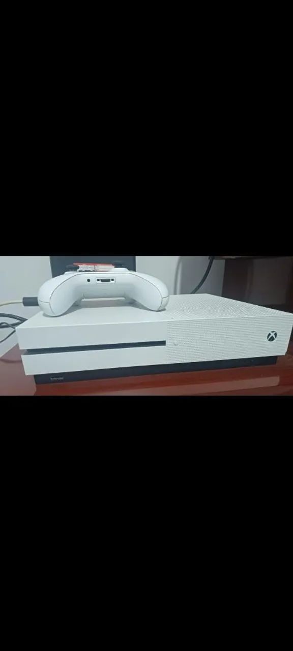 XBOX ONE S 1TB - Foto 2