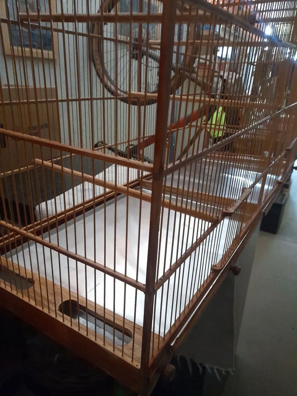 Gaiola voadeira para pássaros  - Foto 4