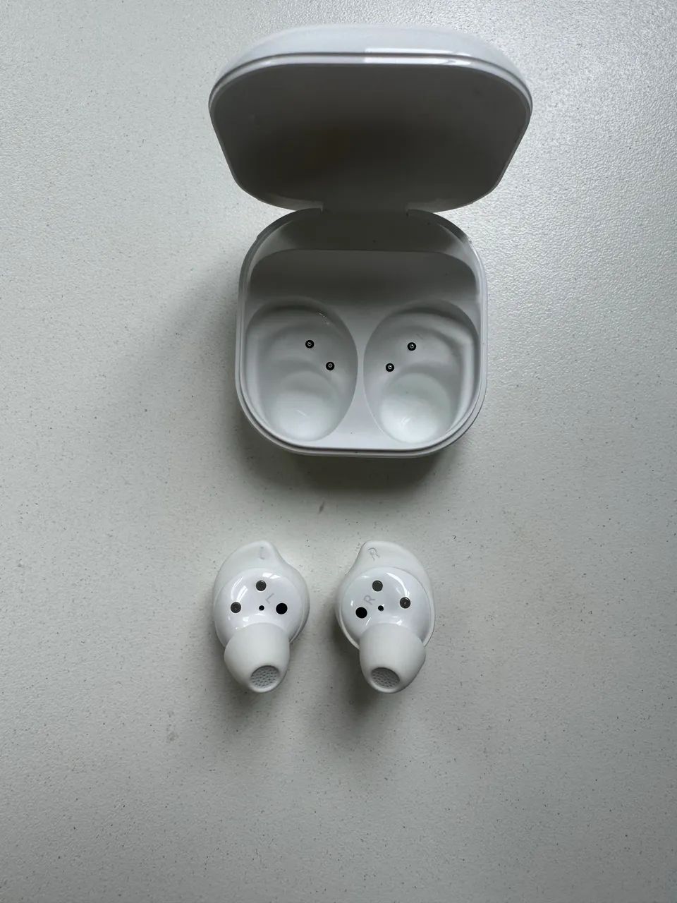 Fone de ouvido Galaxy Buds Samsung - Foto 2