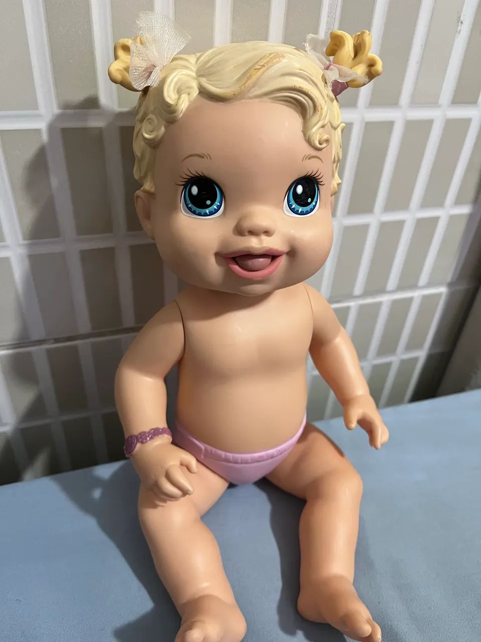 Baby alive hora do sorvetinho + acessórios  - Foto 4