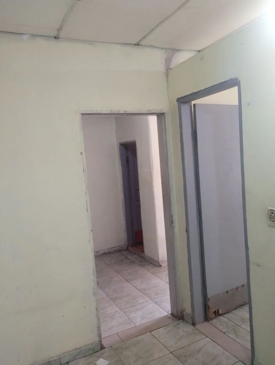 Aluga -se casa 2 quartos - Foto 4