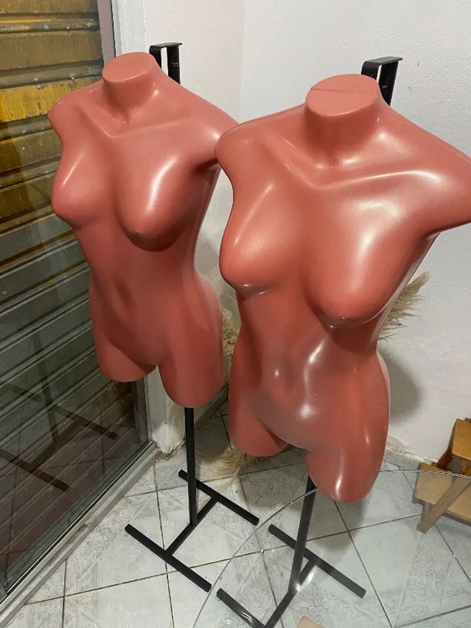 2 Maniquins busto + pedastral  - Foto 3