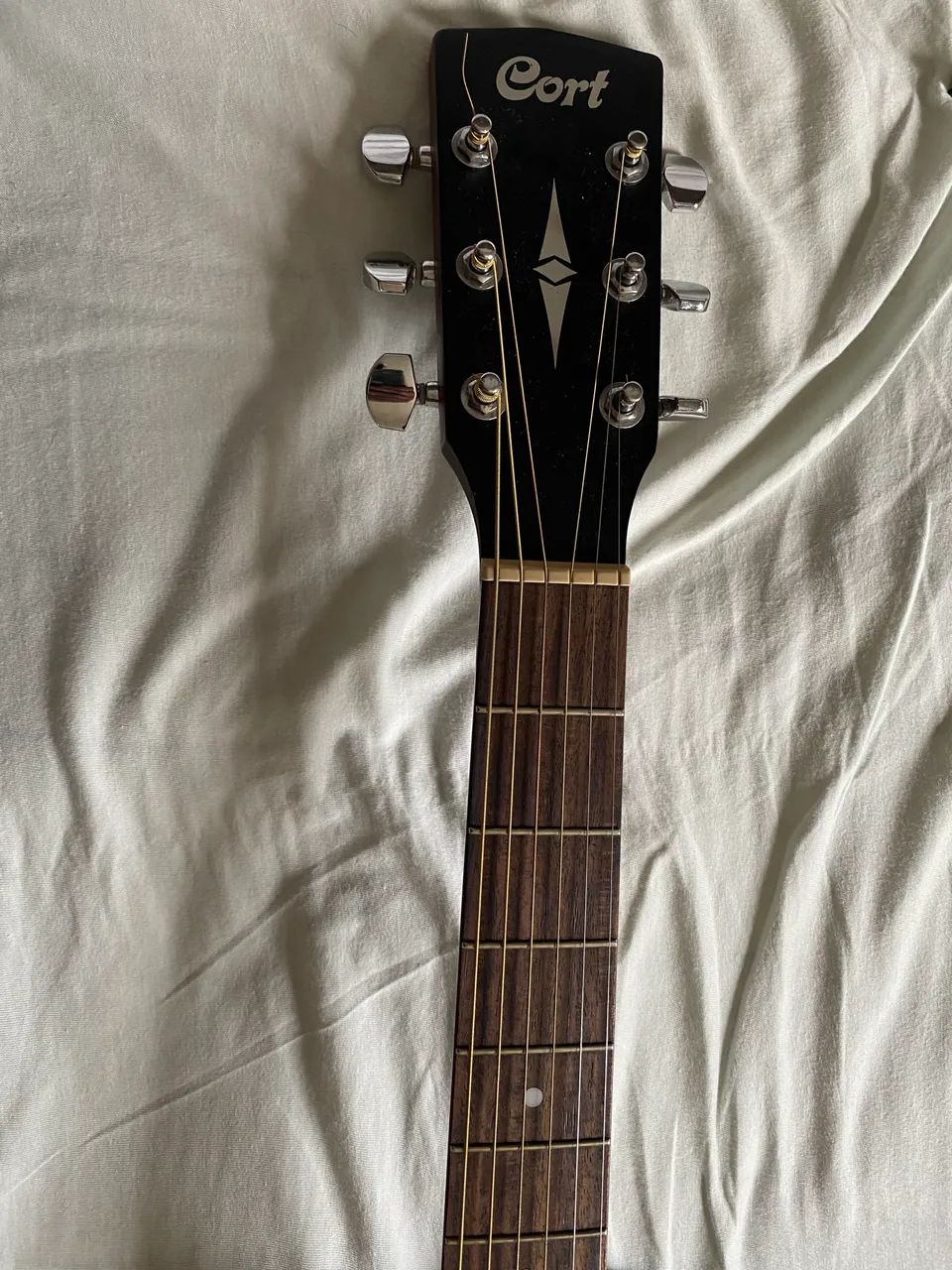 Violão Cort